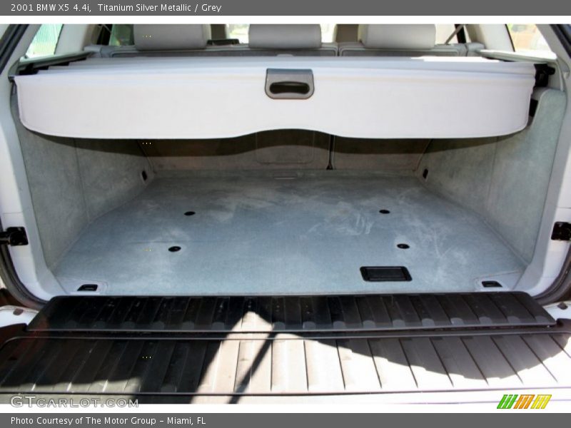 Titanium Silver Metallic / Grey 2001 BMW X5 4.4i
