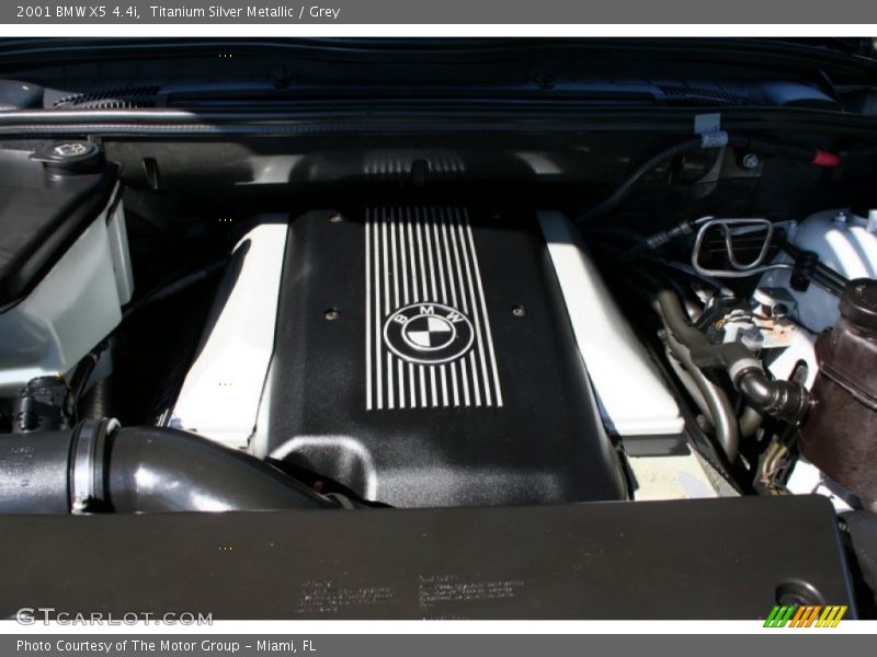Titanium Silver Metallic / Grey 2001 BMW X5 4.4i