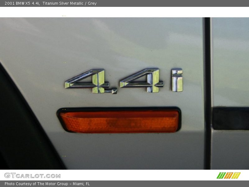 Titanium Silver Metallic / Grey 2001 BMW X5 4.4i