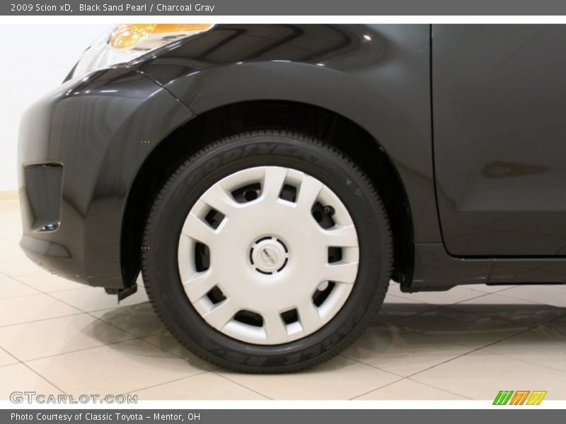 Black Sand Pearl / Charcoal Gray 2009 Scion xD
