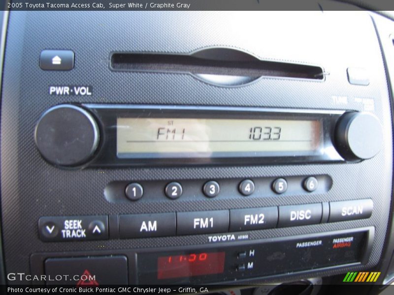 Super White / Graphite Gray 2005 Toyota Tacoma Access Cab