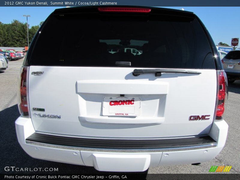 Summit White / Cocoa/Light Cashmere 2012 GMC Yukon Denali