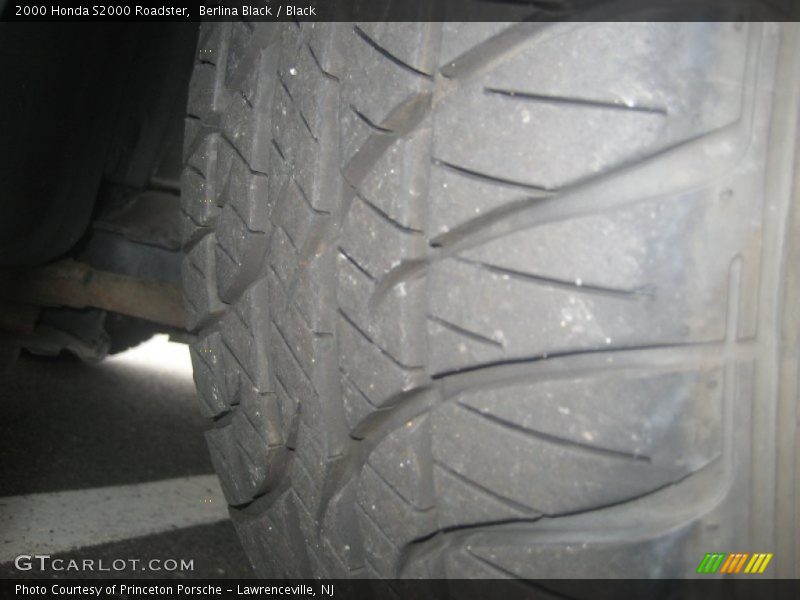 Berlina Black / Black 2000 Honda S2000 Roadster