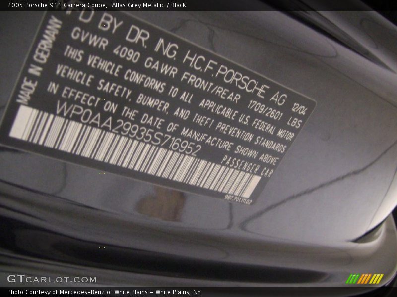 Atlas Grey Metallic / Black 2005 Porsche 911 Carrera Coupe