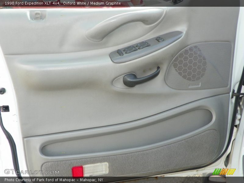 Oxford White / Medium Graphite 1998 Ford Expedition XLT 4x4