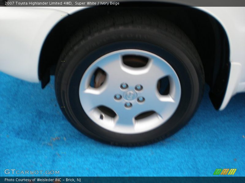 Super White / Ivory Beige 2007 Toyota Highlander Limited 4WD