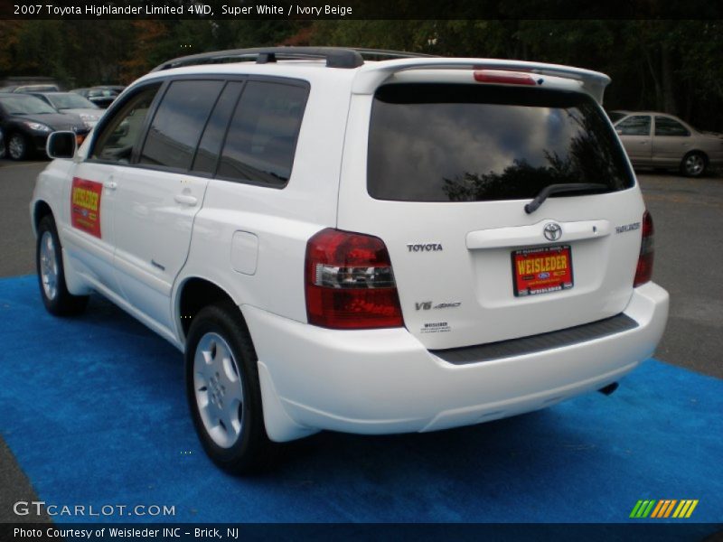 Super White / Ivory Beige 2007 Toyota Highlander Limited 4WD