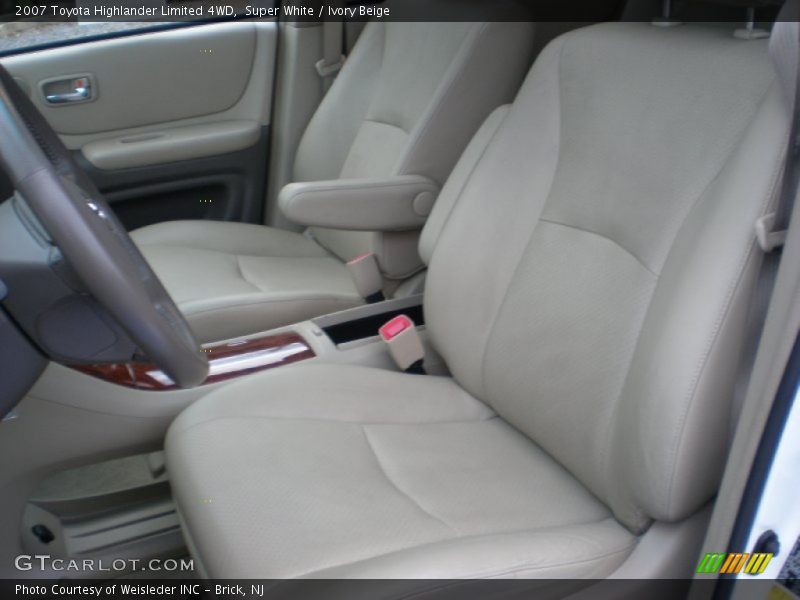 Super White / Ivory Beige 2007 Toyota Highlander Limited 4WD