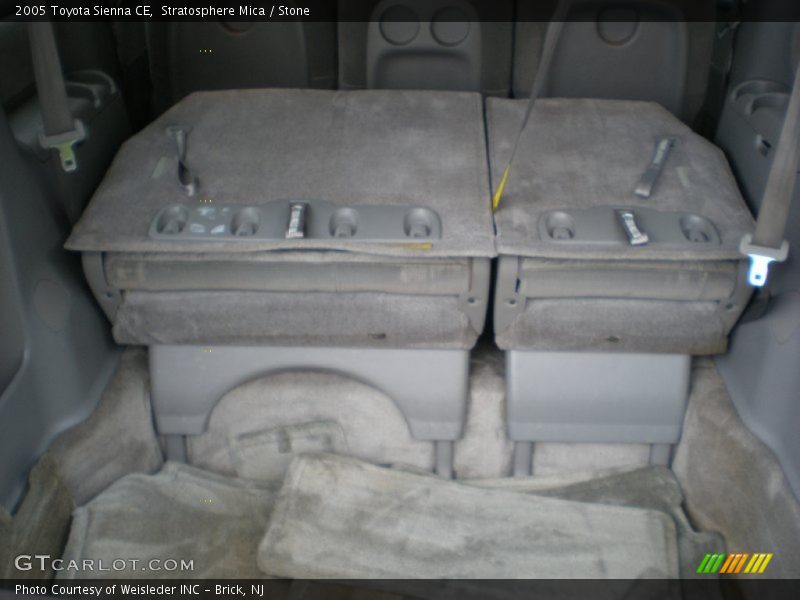 Stratosphere Mica / Stone 2005 Toyota Sienna CE