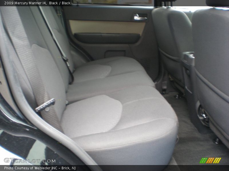 Black / Black 2009 Mercury Mariner I4
