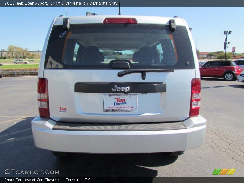 Bright Silver Metallic / Dark Slate Gray 2011 Jeep Liberty Sport