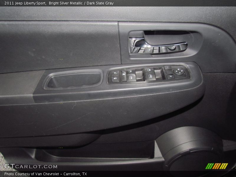 Bright Silver Metallic / Dark Slate Gray 2011 Jeep Liberty Sport