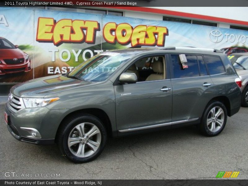 Cypress Green Pearl / Sand Beige 2011 Toyota Highlander Limited 4WD
