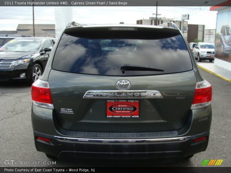 Cypress Green Pearl / Sand Beige 2011 Toyota Highlander Limited 4WD