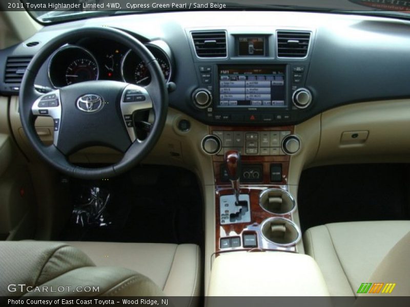 Cypress Green Pearl / Sand Beige 2011 Toyota Highlander Limited 4WD