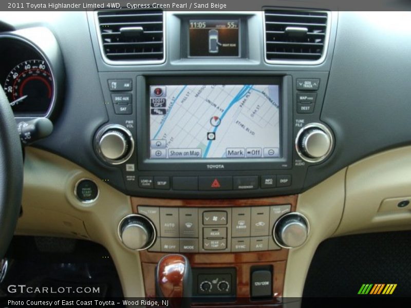 Cypress Green Pearl / Sand Beige 2011 Toyota Highlander Limited 4WD