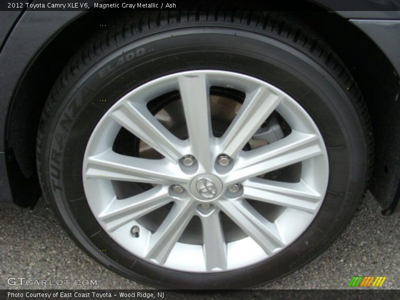 Magnetic Gray Metallic / Ash 2012 Toyota Camry XLE V6