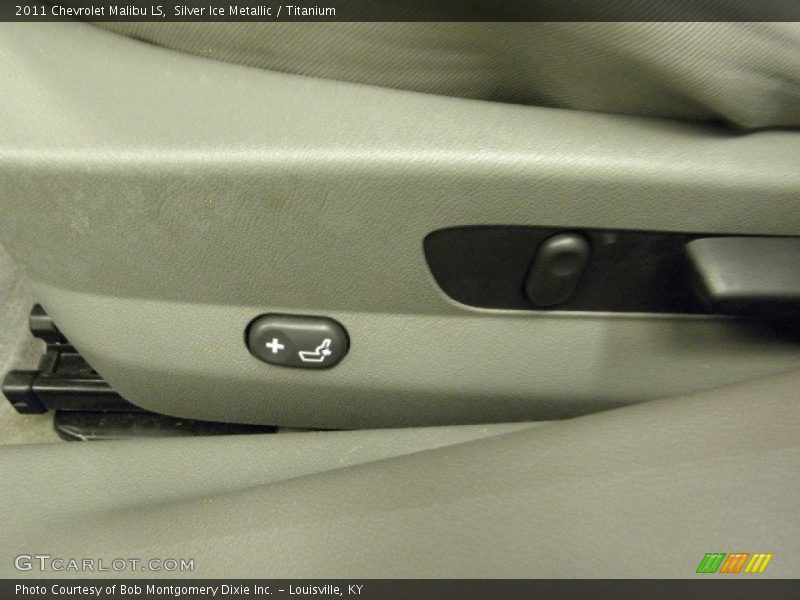Silver Ice Metallic / Titanium 2011 Chevrolet Malibu LS