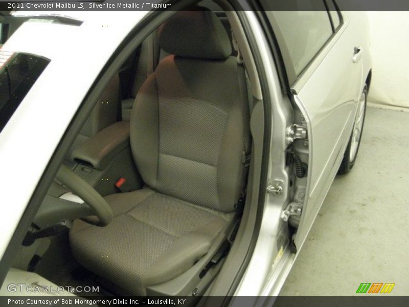 Silver Ice Metallic / Titanium 2011 Chevrolet Malibu LS
