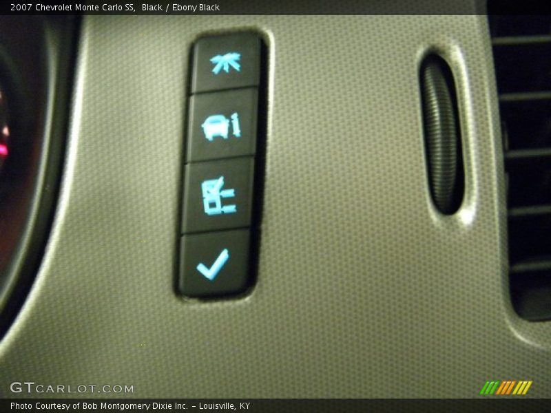 Black / Ebony Black 2007 Chevrolet Monte Carlo SS