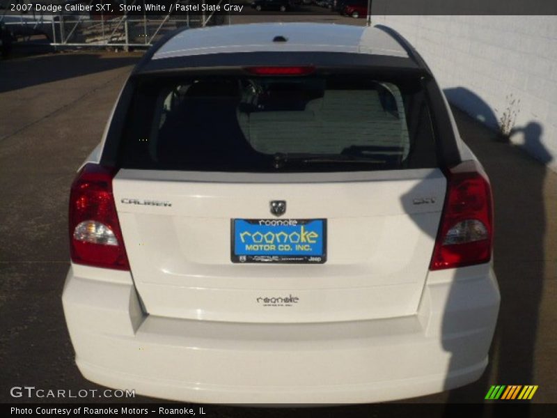 Stone White / Pastel Slate Gray 2007 Dodge Caliber SXT
