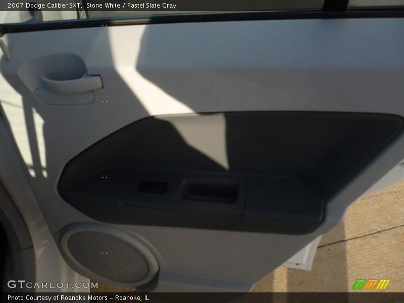 Stone White / Pastel Slate Gray 2007 Dodge Caliber SXT