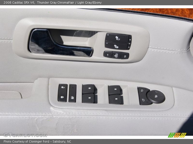Thunder Gray ChromaFlair / Light Gray/Ebony 2008 Cadillac SRX V6