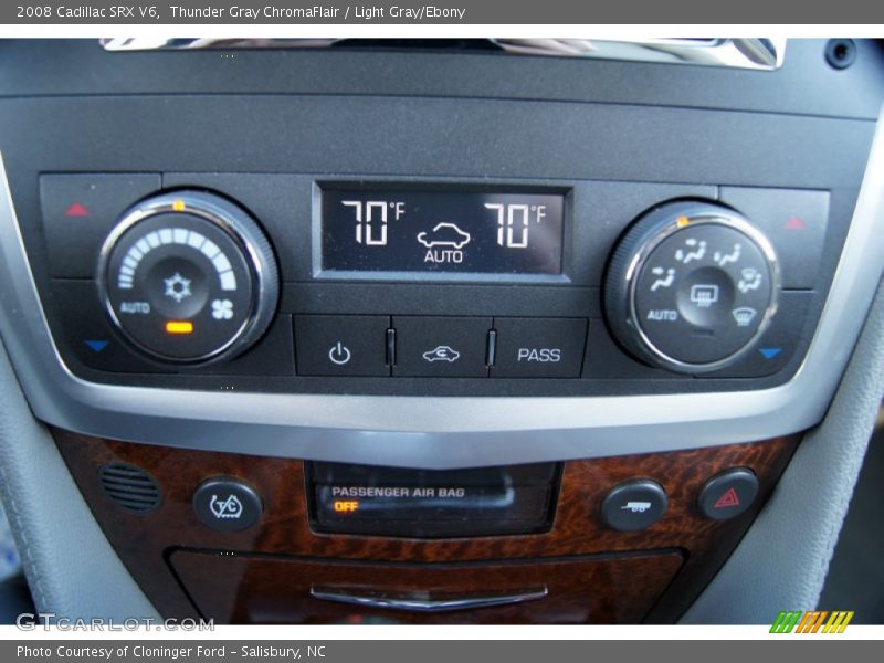 Thunder Gray ChromaFlair / Light Gray/Ebony 2008 Cadillac SRX V6
