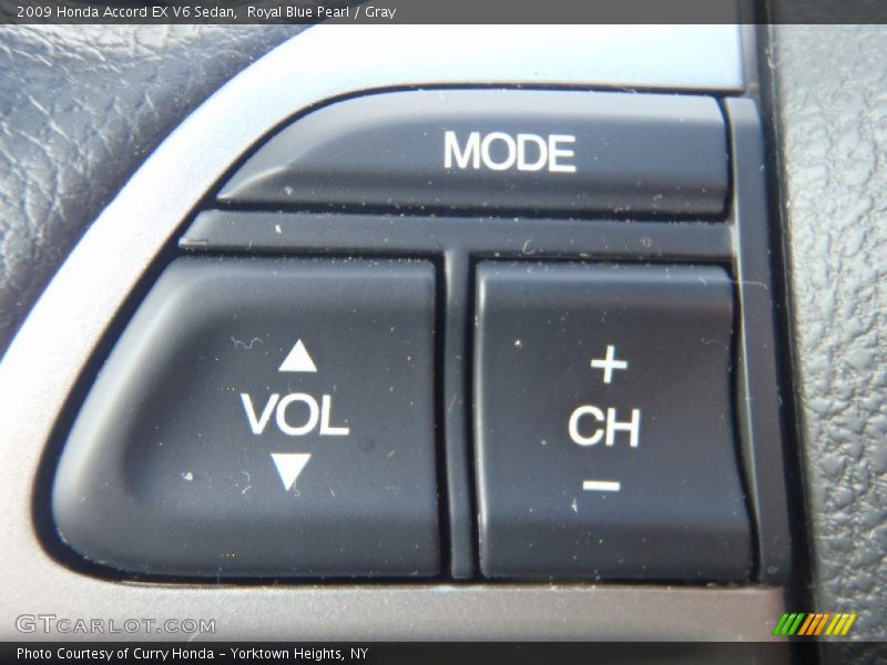 Controls of 2009 Accord EX V6 Sedan