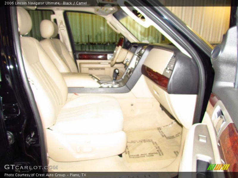 Black / Camel 2006 Lincoln Navigator Ultimate