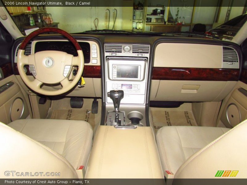 Black / Camel 2006 Lincoln Navigator Ultimate