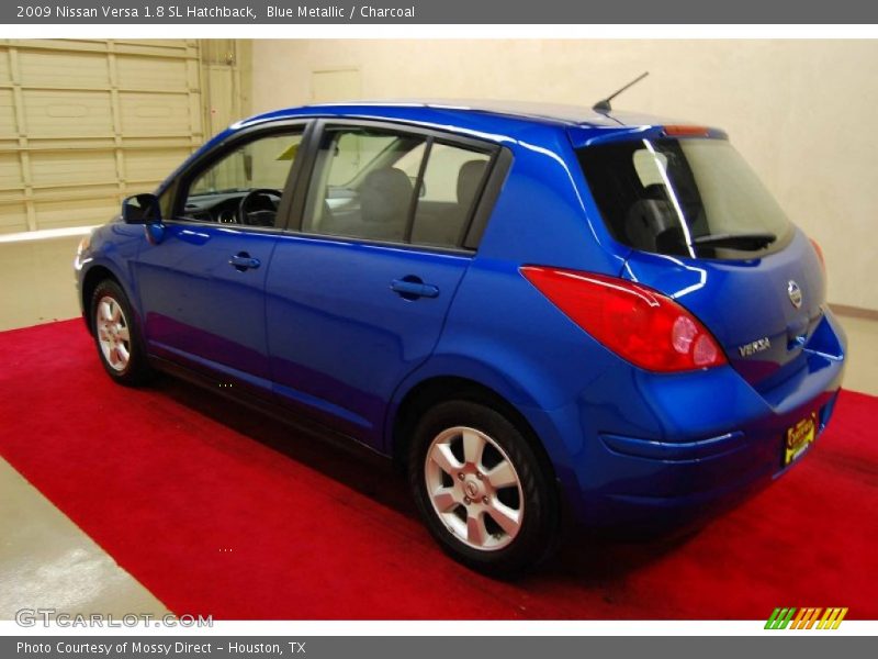 Blue Metallic / Charcoal 2009 Nissan Versa 1.8 SL Hatchback
