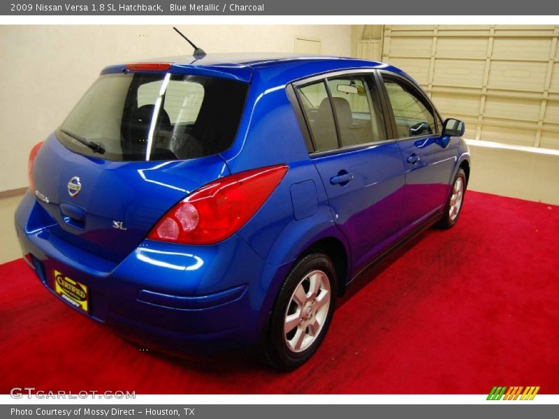Blue Metallic / Charcoal 2009 Nissan Versa 1.8 SL Hatchback