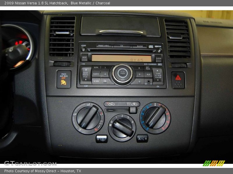 Blue Metallic / Charcoal 2009 Nissan Versa 1.8 SL Hatchback