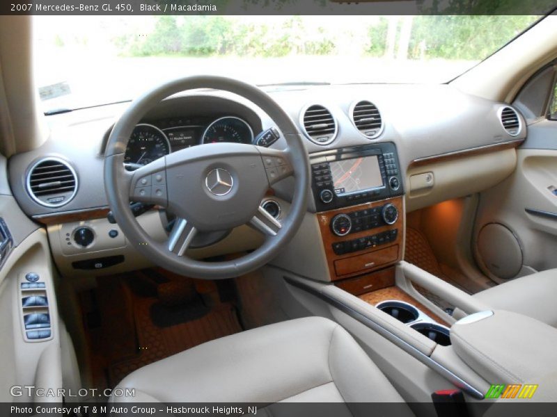 Black / Macadamia 2007 Mercedes-Benz GL 450