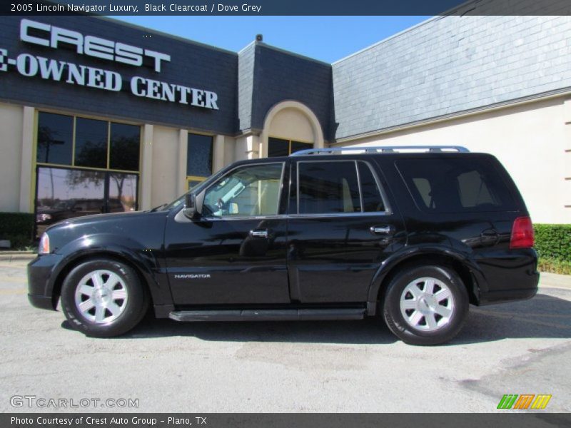 Black Clearcoat / Dove Grey 2005 Lincoln Navigator Luxury