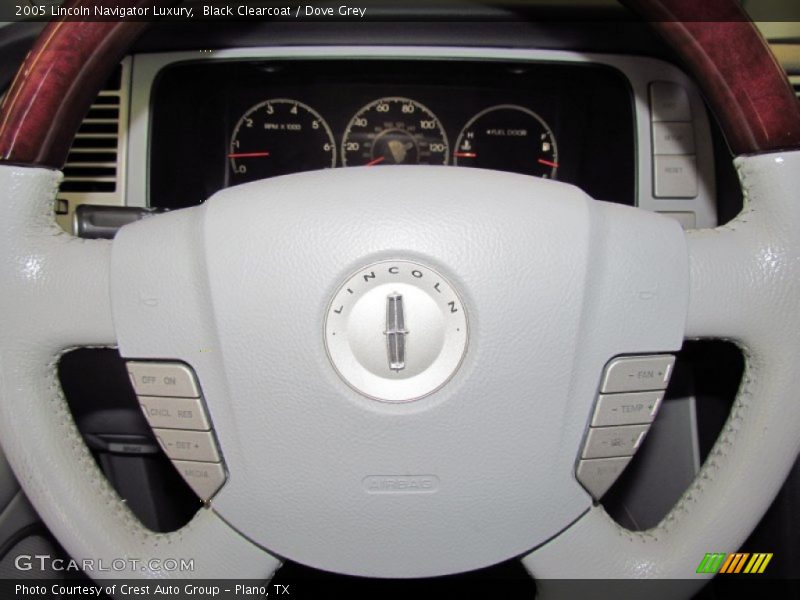Black Clearcoat / Dove Grey 2005 Lincoln Navigator Luxury