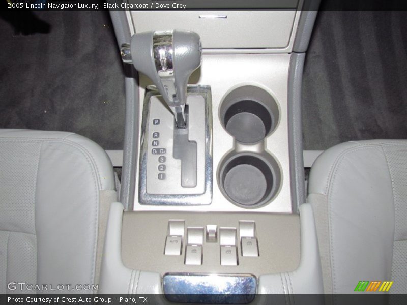  2005 Navigator Luxury 6 Speed Automatic Shifter