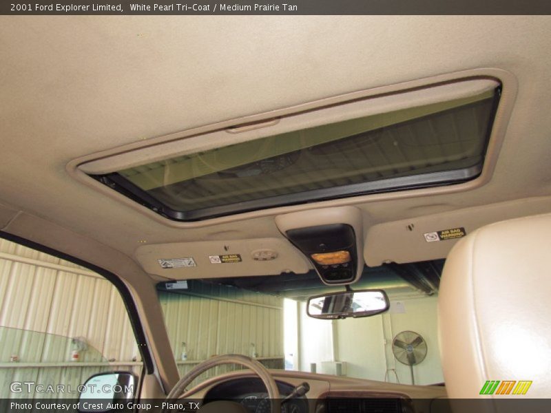 White Pearl Tri-Coat / Medium Prairie Tan 2001 Ford Explorer Limited
