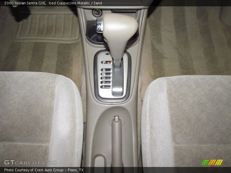 Iced Cuppuccino Metallic / Sand 2000 Nissan Sentra GXE