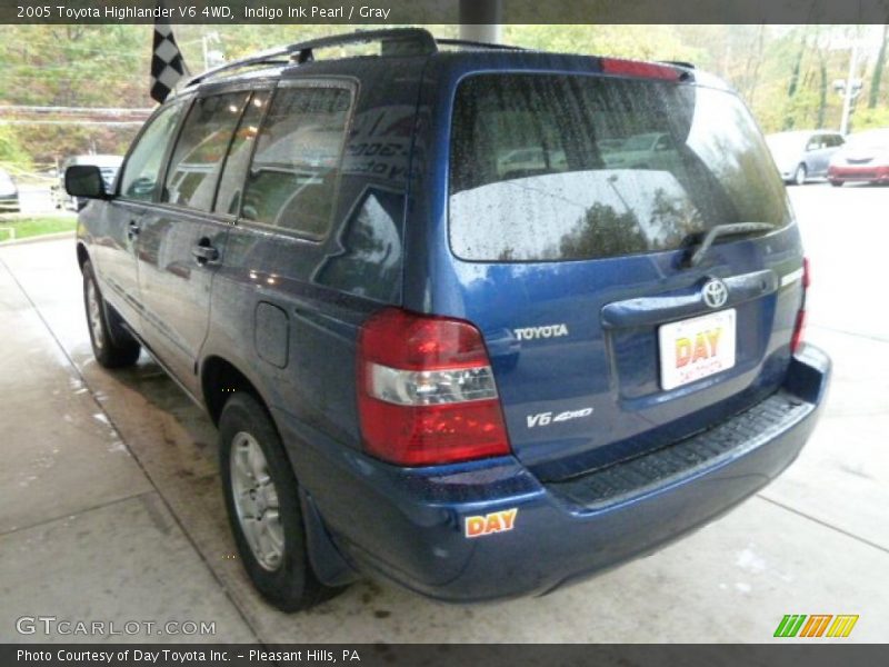 Indigo Ink Pearl / Gray 2005 Toyota Highlander V6 4WD