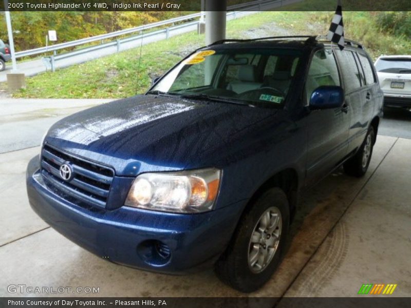 Indigo Ink Pearl / Gray 2005 Toyota Highlander V6 4WD