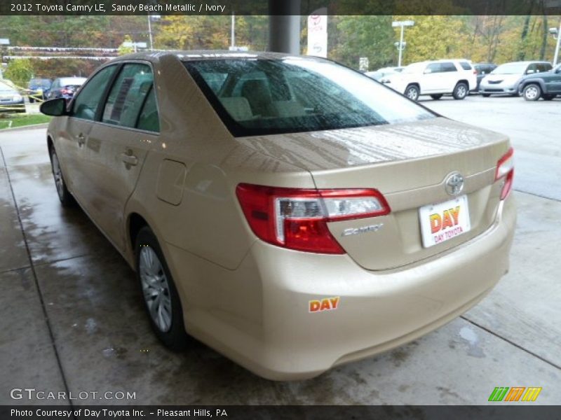 Sandy Beach Metallic / Ivory 2012 Toyota Camry LE