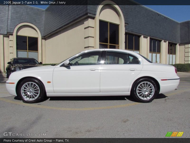 White Onyx / Ivory 2006 Jaguar S-Type 3.0