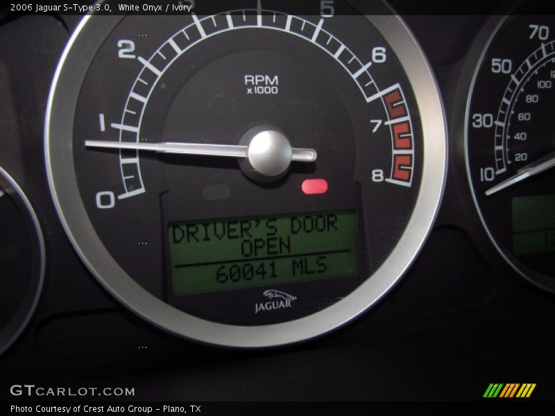 White Onyx / Ivory 2006 Jaguar S-Type 3.0