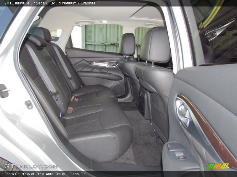  2011 M 37 Sedan Graphite Interior