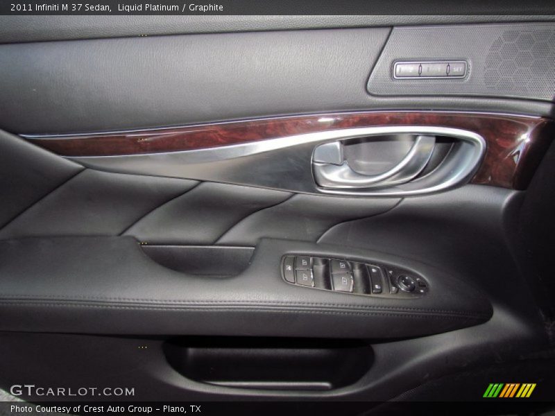 Door Panel of 2011 M 37 Sedan