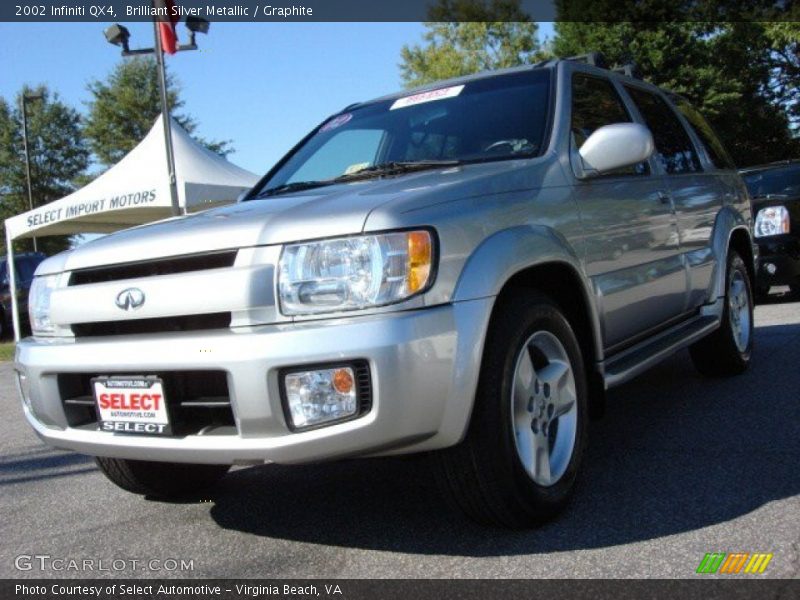 Brilliant Silver Metallic / Graphite 2002 Infiniti QX4