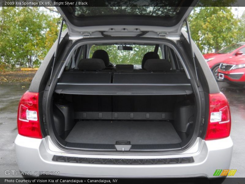 2009 Sportage EX V6 Trunk