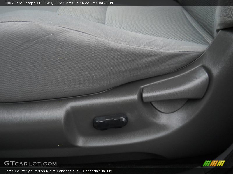 Silver Metallic / Medium/Dark Flint 2007 Ford Escape XLT 4WD